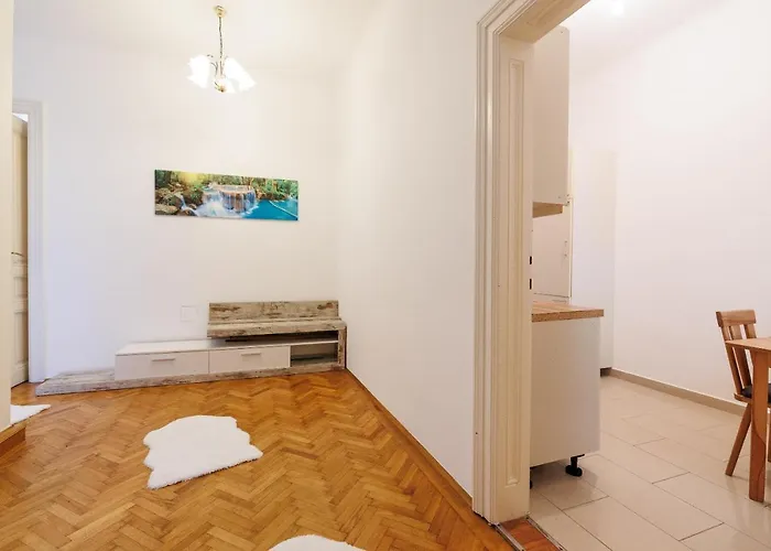 - Private Sauna Vienne