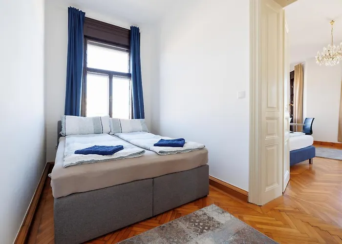 - Private Sauna Vienne